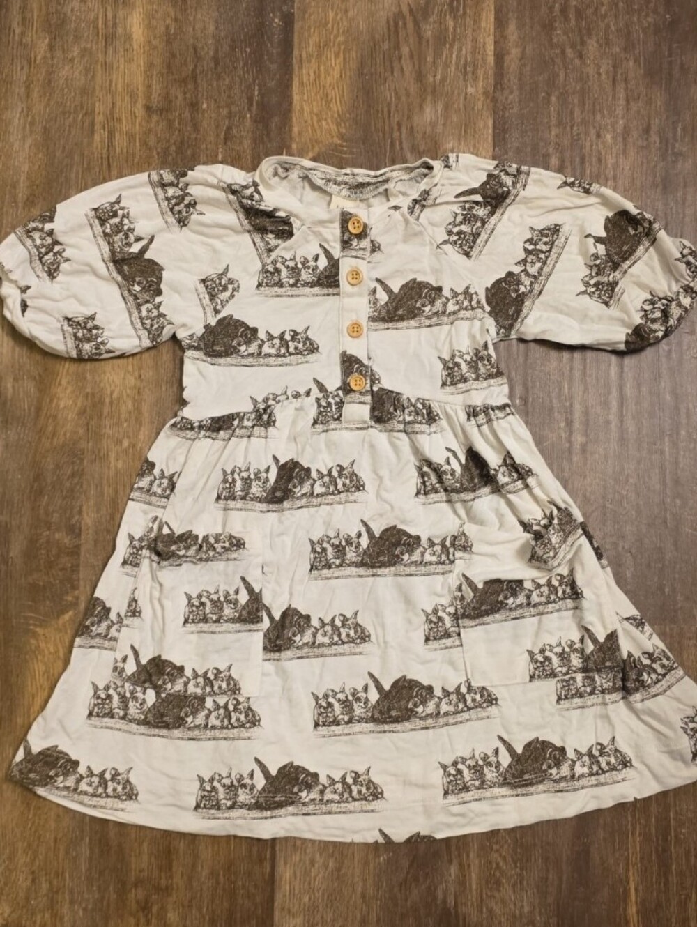 Kate quinn 2t Puff Sleeve Dress with bunny rabbit print boho Bohemian